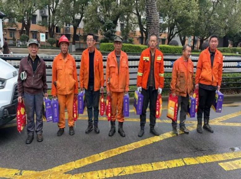 迎春送暖  温暖留工